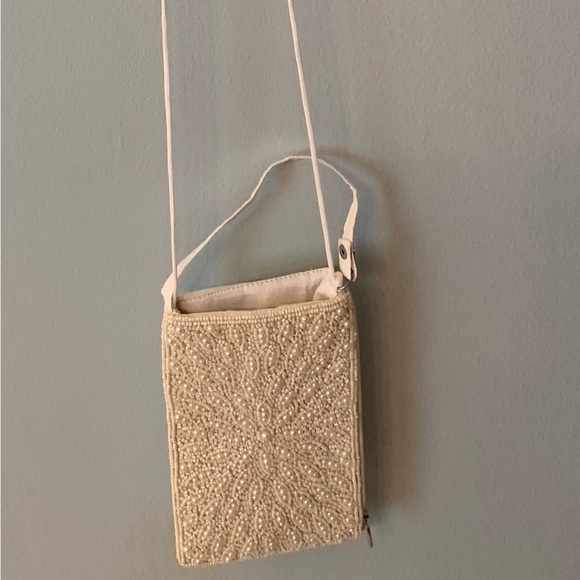 2 Bags for 1 price… Bamboo Trading Company Beaded Bags. Black & Beige. - Picture 16 of 16
